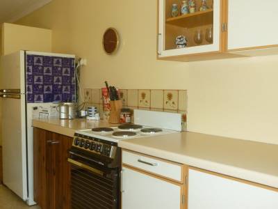 4 Namatjira Place, LEEDERVILLE, WA 6007 AUS