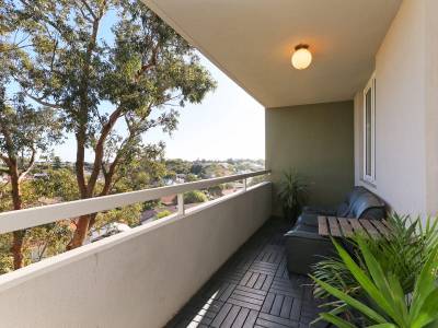 44/31 Wellington Street, MOSMAN PARK, WA 6012 AUS
