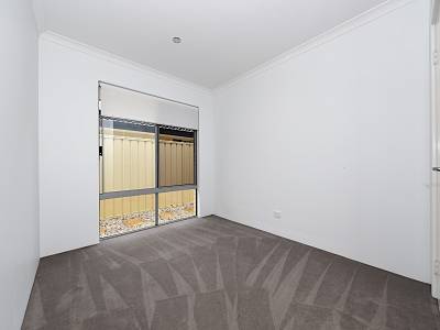 34 Magnesia Road, WATTLE GROVE, WA 6107 AUS