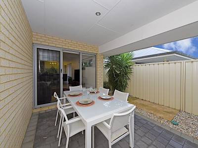 34 Magnesia Road, WATTLE GROVE, WA 6107 AUS
