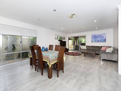 34 Magnesia Road, WATTLE GROVE, WA 6107 AUS