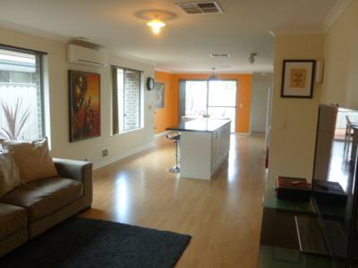 17/2 Briza Lane, FORRESTFIELD, WA 6058 AUS