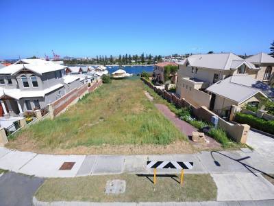 1/65A Preston Point Road, EAST FREMANTLE, WA 6158 AUS