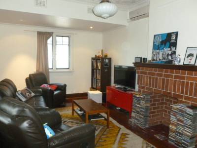 11 Roy Street, MOUNT LAWLEY, WA 6050 AUS