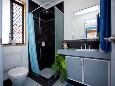 5 Glacier Gardens, BALLAJURA, WA 6066 AUS