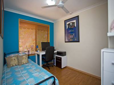 5 Glacier Gardens, BALLAJURA, WA 6066 AUS
