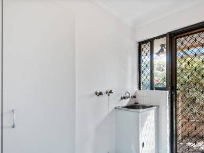 1/44 Croydon Avenue, YOKINE, WA 6060 AUS