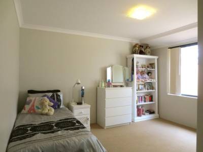 18 Quokka Street, WATTLE GROVE, WA 6107 AUS