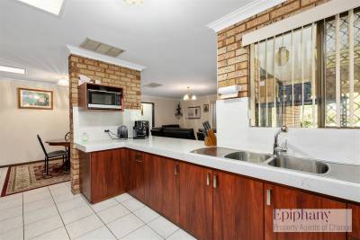14 Armstrong Way, NORANDA, WA 6062 AUS