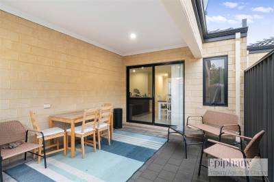 1/77 Crimea Street, MORLEY, WA 6062 AUS