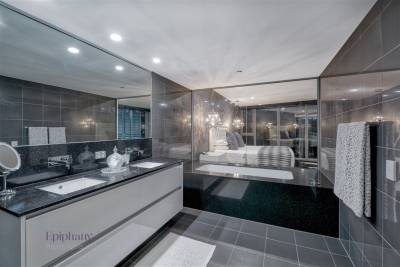 BURSWOOD, WA 6100 AUS