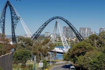 BURSWOOD, WA 6100 AUS