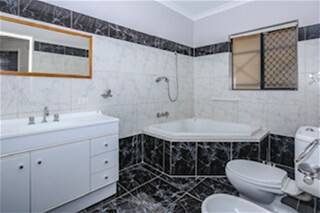 2/35 Avenell Road, BAYSWATER, WA 6053 AUS