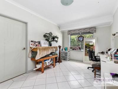 29 Westland Place, WATERFORD, WA 6152 AUS